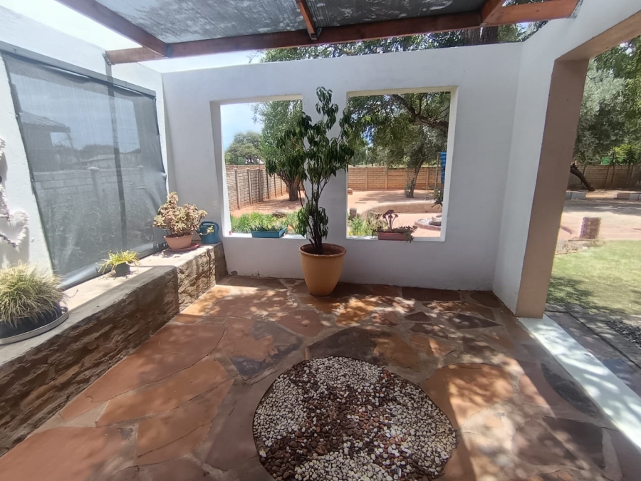 3 Bedroom Property for Sale in Verwoerdpark Northern Cape